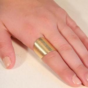 Adjustable ring, gold ring, knuckle..