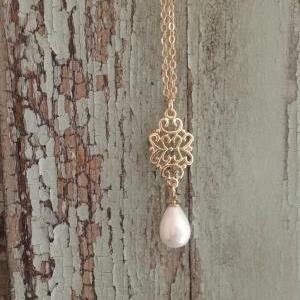 gold necklace, gold and pearl neckl..