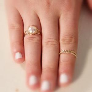 Gold Ring, Pearl Ring, Stone Ring, Pearl And Gold..