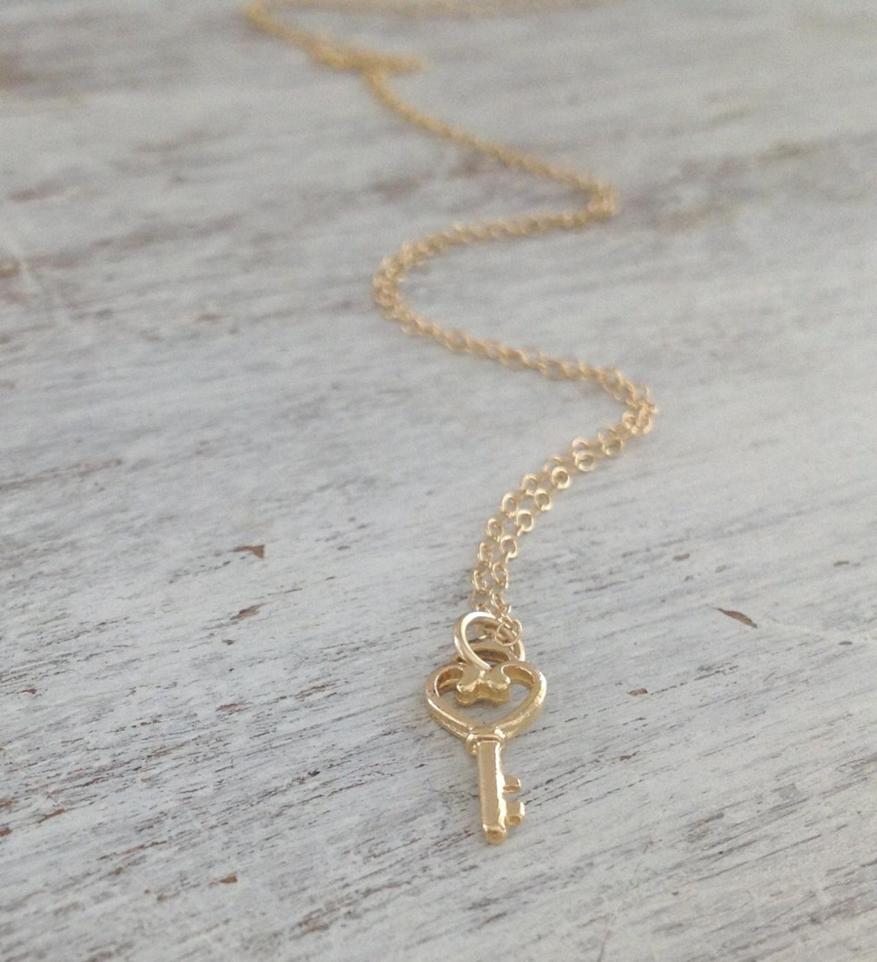 Gold Necklace, Heart Key Necklace, Tiny Gold Necklace, Simple Necklace, Dainty Necklace, Key Necklace, 1simple Everyday 021