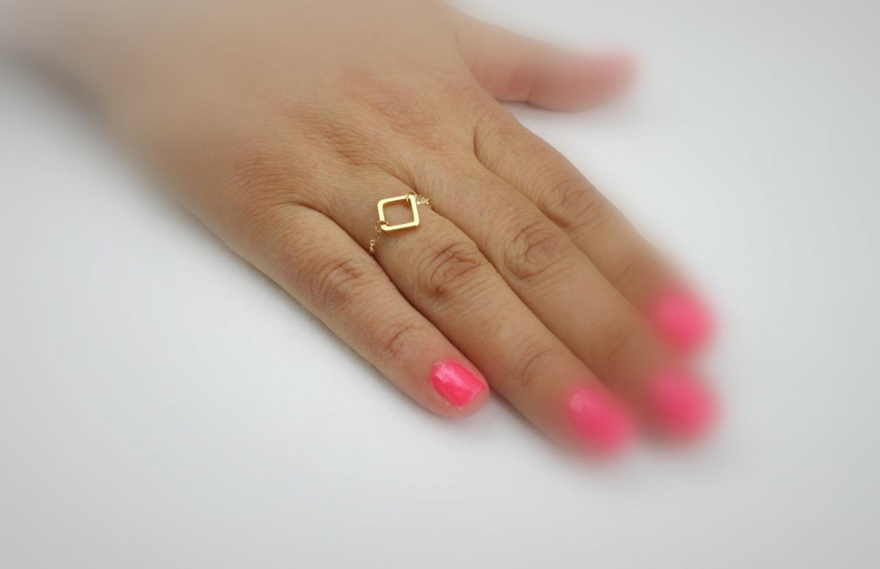 Gold Ring, Chain Ring, Square Ring ,14k Gold Filled Chain, Dainty Ring, Thin Ring, Any Size, Simple Gold Ring -147