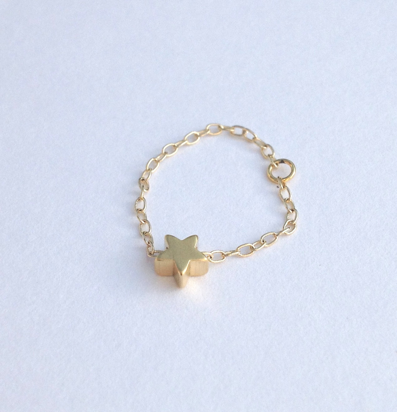 Chain Ring,gold Ring , Star Ring, Gold Filled Chain, Tiny Pendant, Dainty Gold Ring, Thin Ring, Any Size, Gold Star-403
