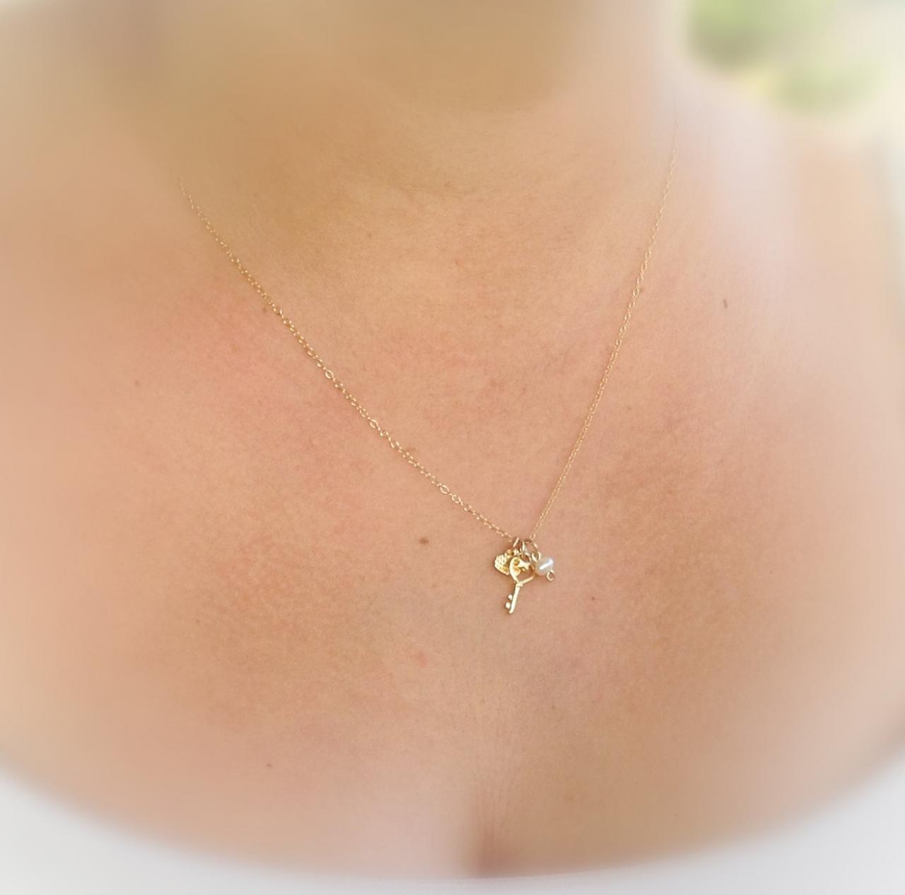 Gold necklace, dainty necklace, unique necklace, key necklace, delicate necklace, friendship jewelry 4480