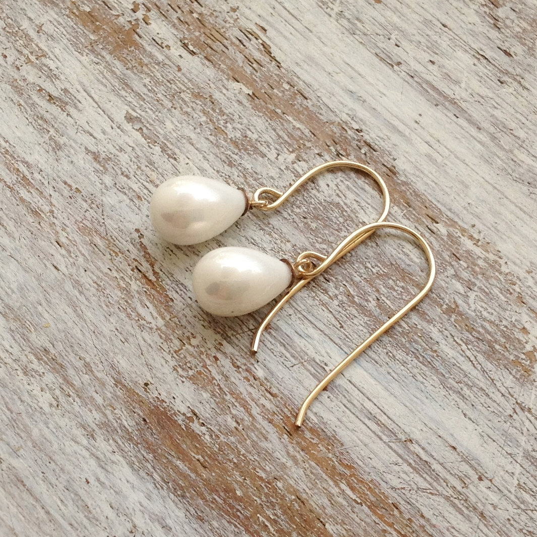 Gold Earrings, Dangle Earrings, Wedding Jewelry, Bride Earrings, White Pearl Earrings, Gold Filled Earrings, Classic Earrings - 20008