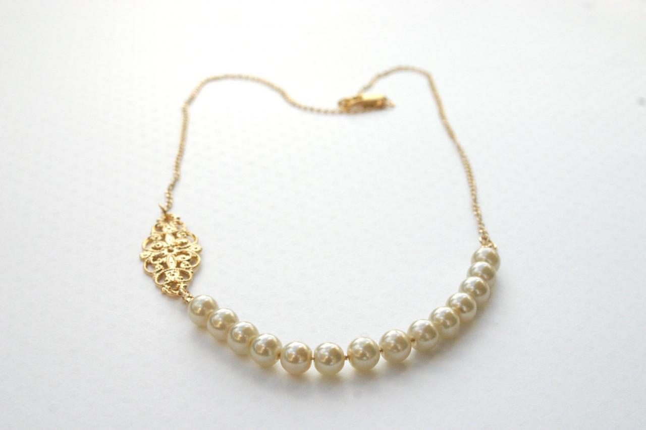 Gold necklace, pearl necklace, dainty necklace, bride necklace , wedding jewelry, impressive necklace, unique necklace, delicate -108